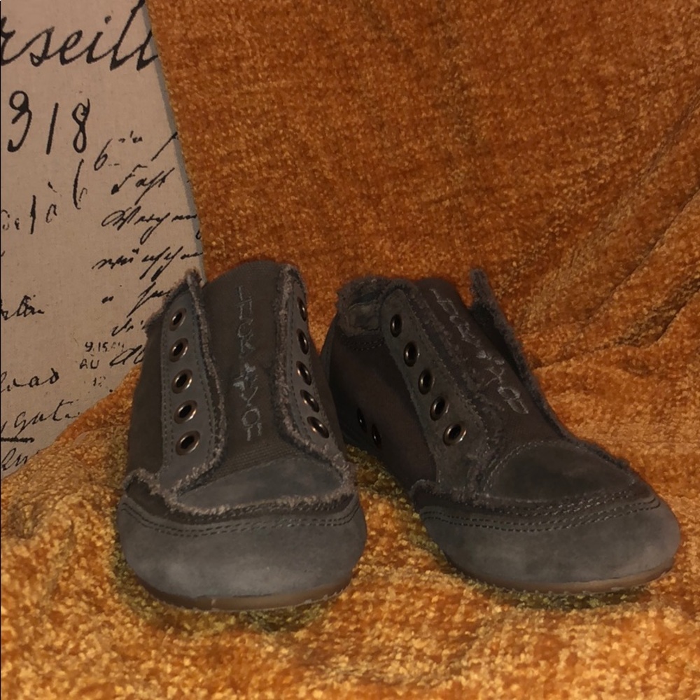 Lucky Brand slip on shoes